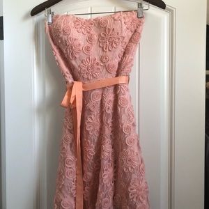Peachy pink flower sweetheart neckline tea dress